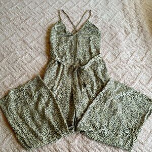 Abercrombie & Fitch Animal Print Jumpsuit. Size SP